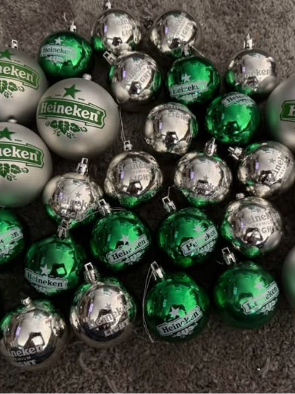 Heineken Ornament Set